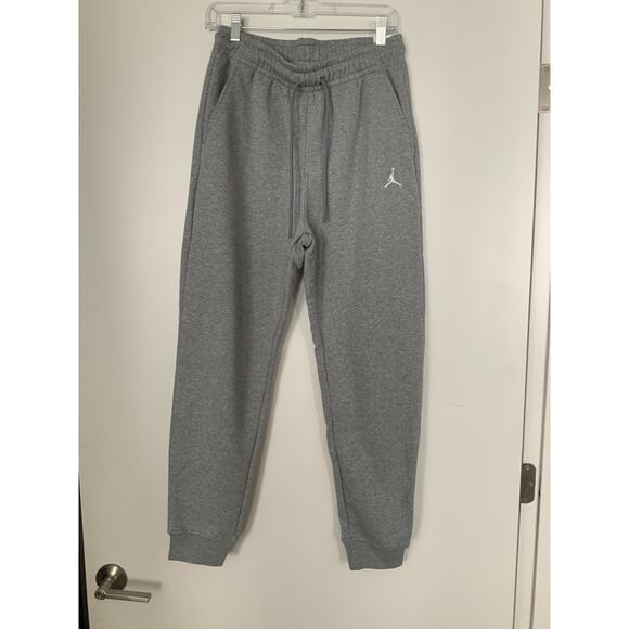 Jordan Men’s Essentials Grey Sweatpants - FJ7779-091 - Size S - Picture 1 of 11